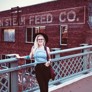 Meet your Posher, Charlene